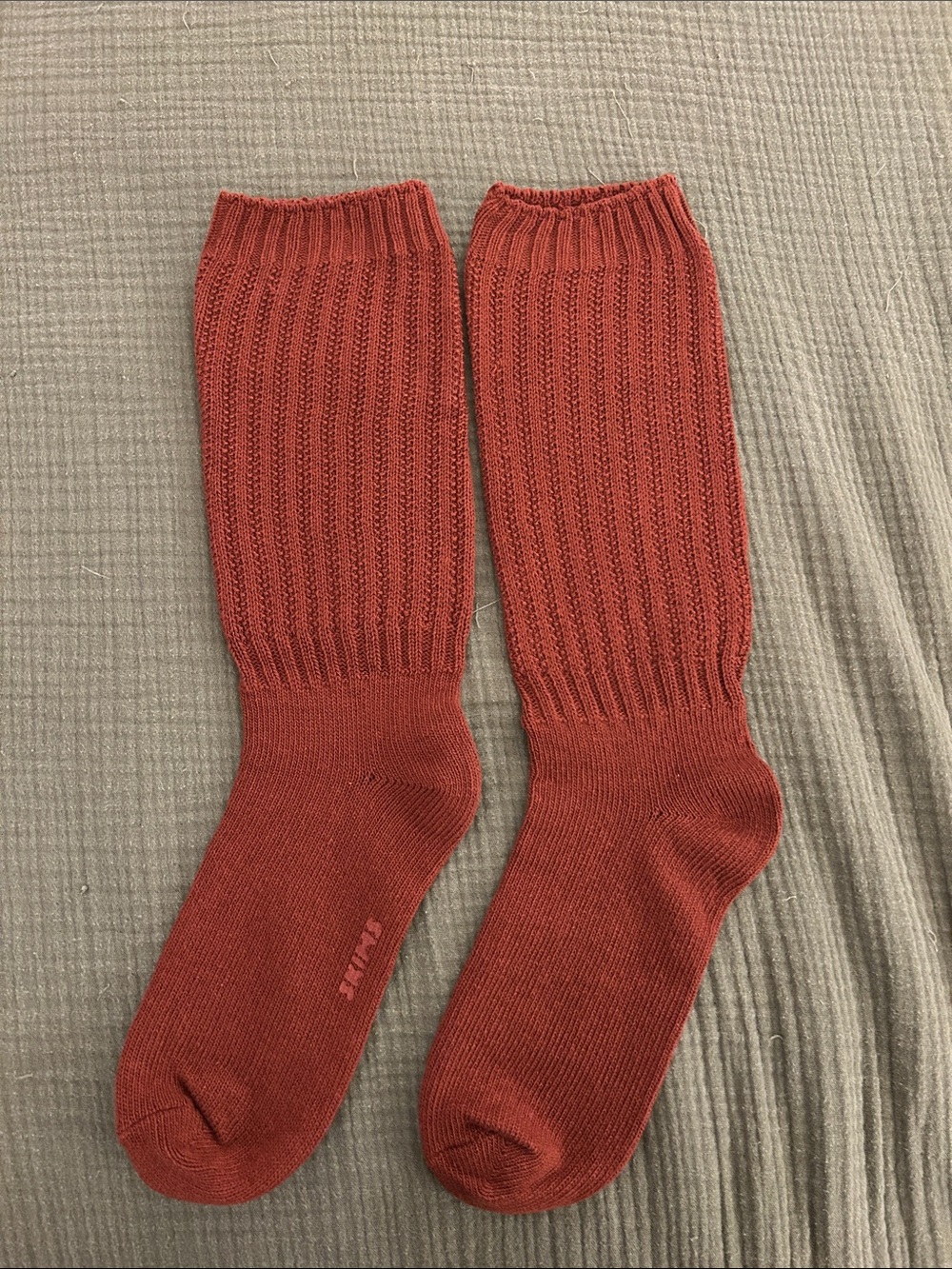 NWOT Skims Slouch Sock
